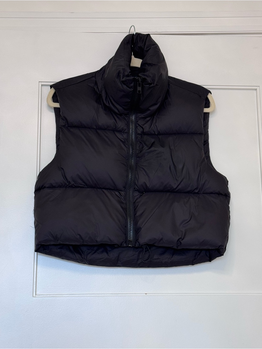 Women's Black Puffer Vest Jacket - Fuinloth